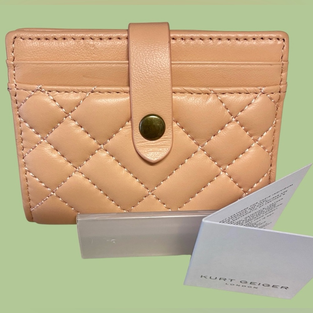 Kurt Geiger Bifold Lambskin Leather Quilted Card Holder Peach Excellent Cond
